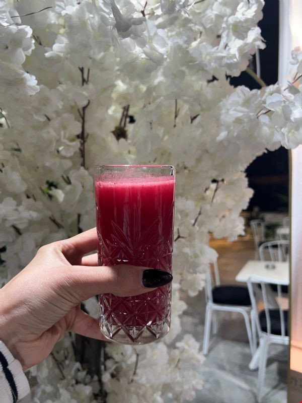 Çilekli smoothie